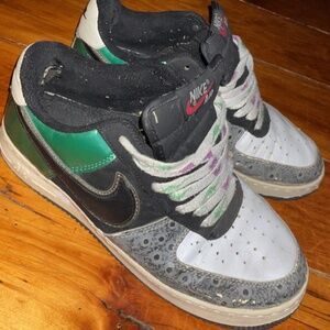 Nike SB vintage preloved well worn